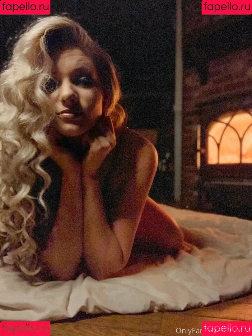 elizabethhill Onlyfans Photo Gallery 