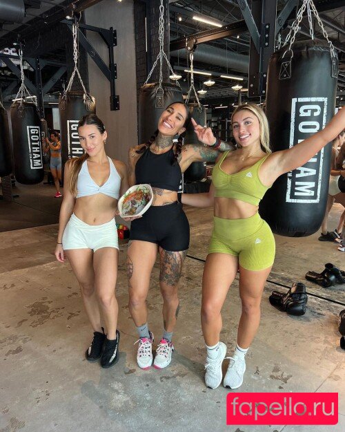 Babymommafit Nude Onlyfans Photo 3