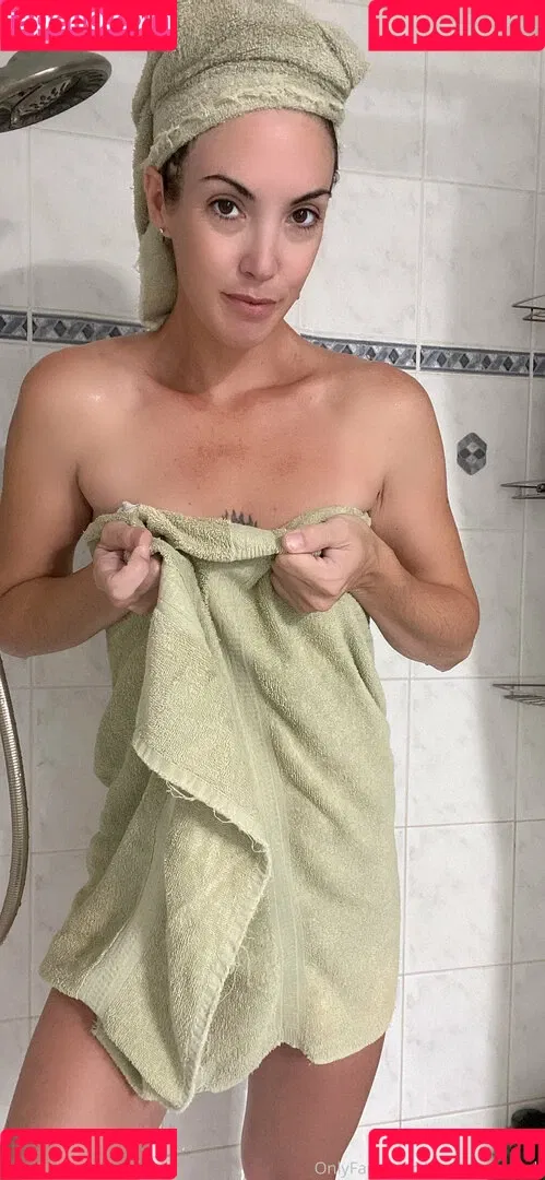 iamnotyoursub Onlyfans Photo Gallery 