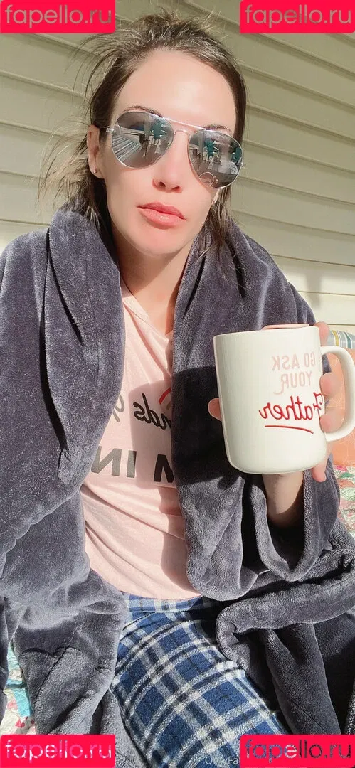 iamnotyoursub Onlyfans Photo Gallery 