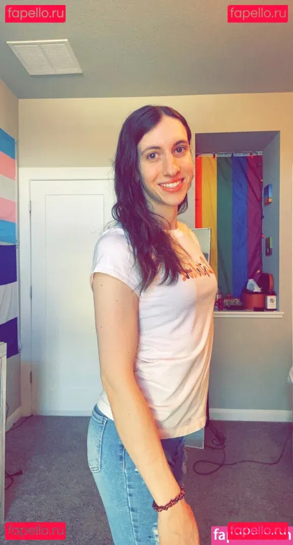 chlobella Onlyfans Photo Gallery 