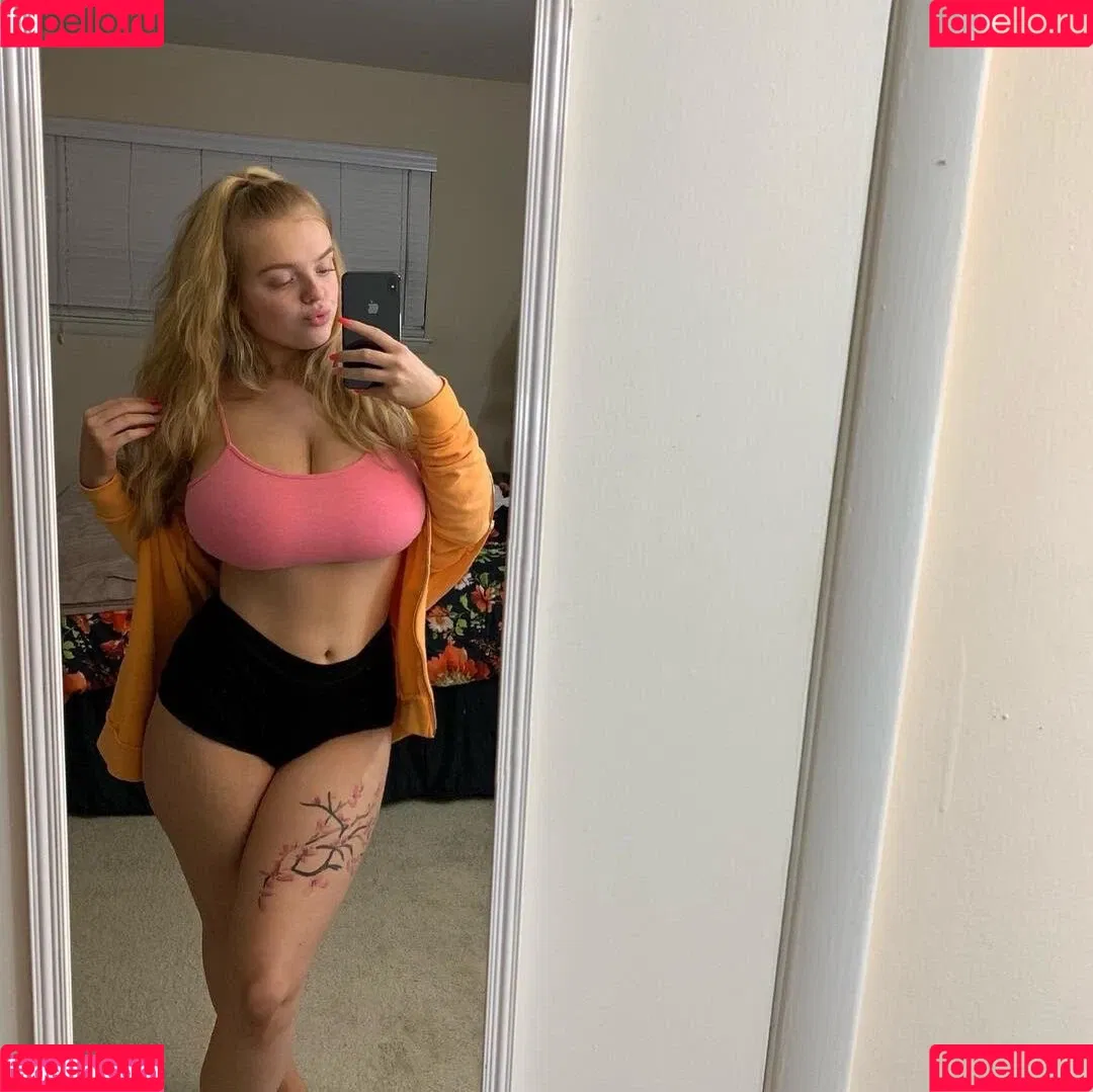 playwithtayyy Onlyfans Photo Gallery 