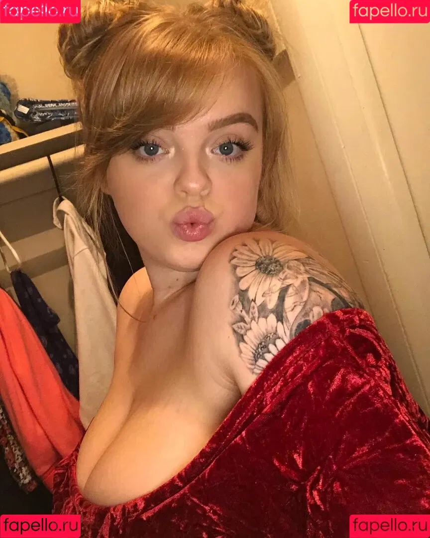 playwithtayyy Onlyfans Photo Gallery 