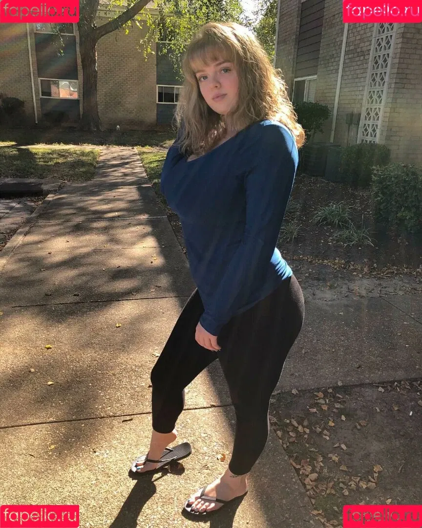 playwithtayyy Onlyfans Photo Gallery 