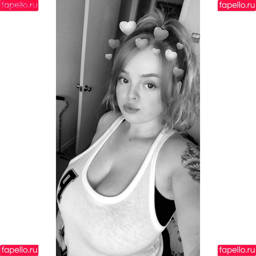 playwithtayyy Onlyfans Photo Gallery 