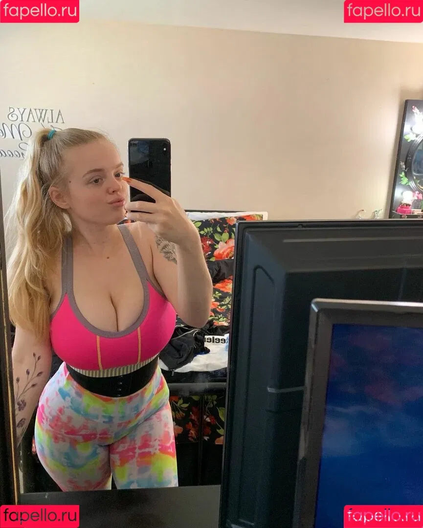 playwithtayyy Onlyfans Photo Gallery 
