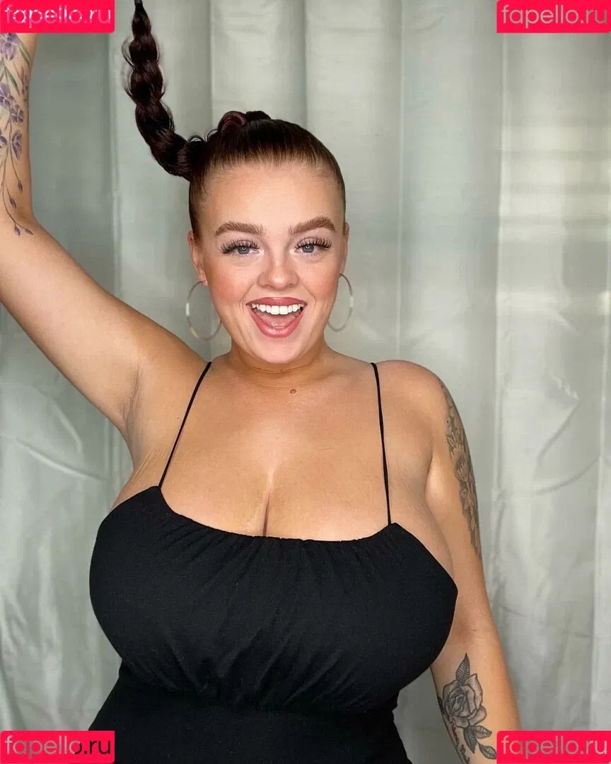 playwithtayyy Onlyfans Photo Gallery 