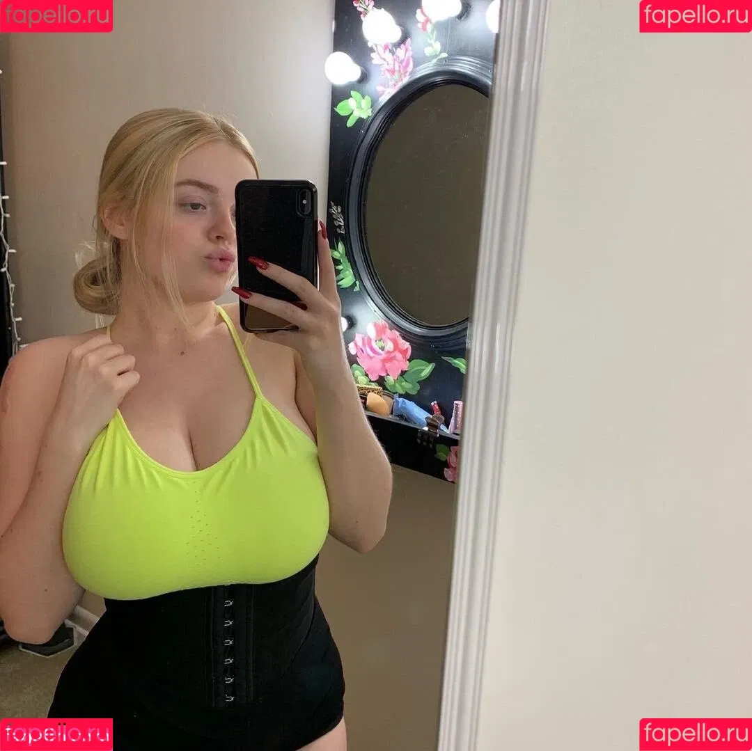 playwithtayyy Onlyfans Photo Gallery 
