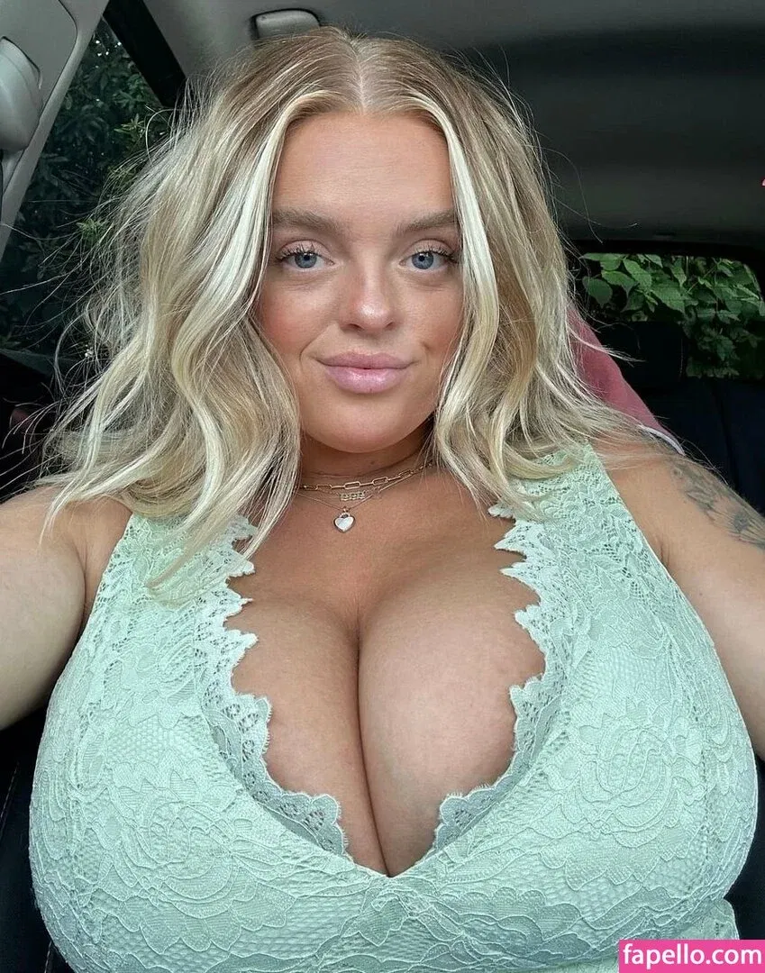 playwithtayyy Onlyfans Photo Gallery 