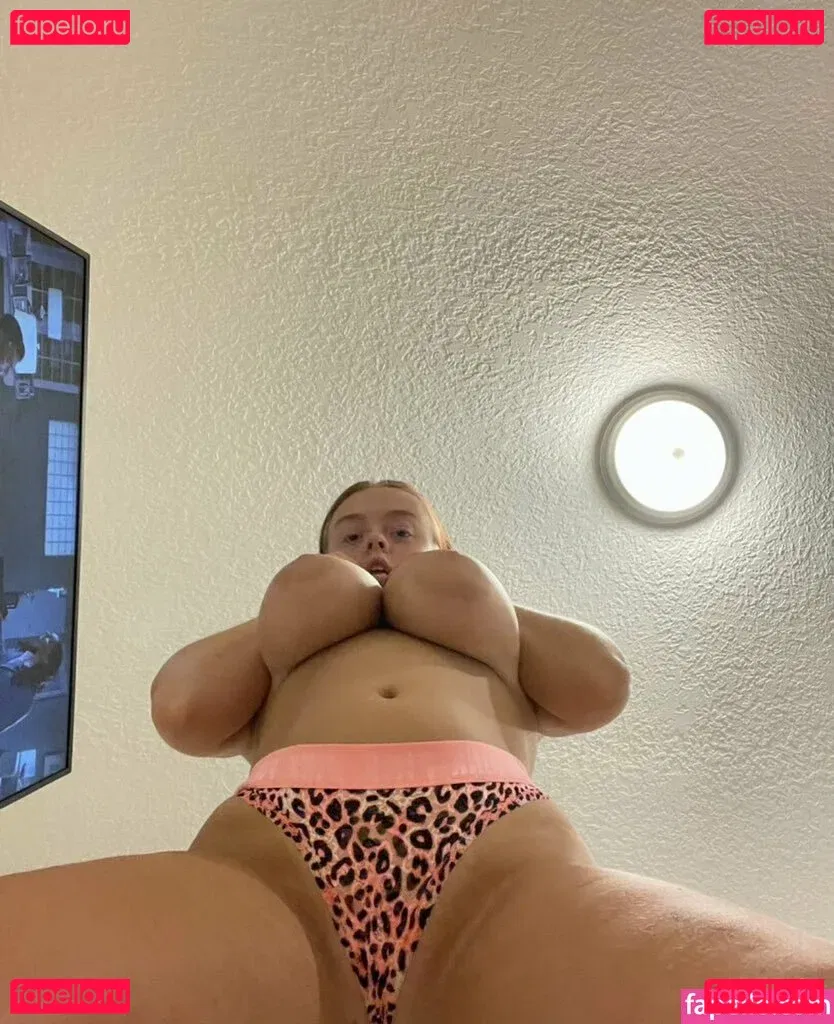 playwithtayyy Onlyfans Photo Gallery 