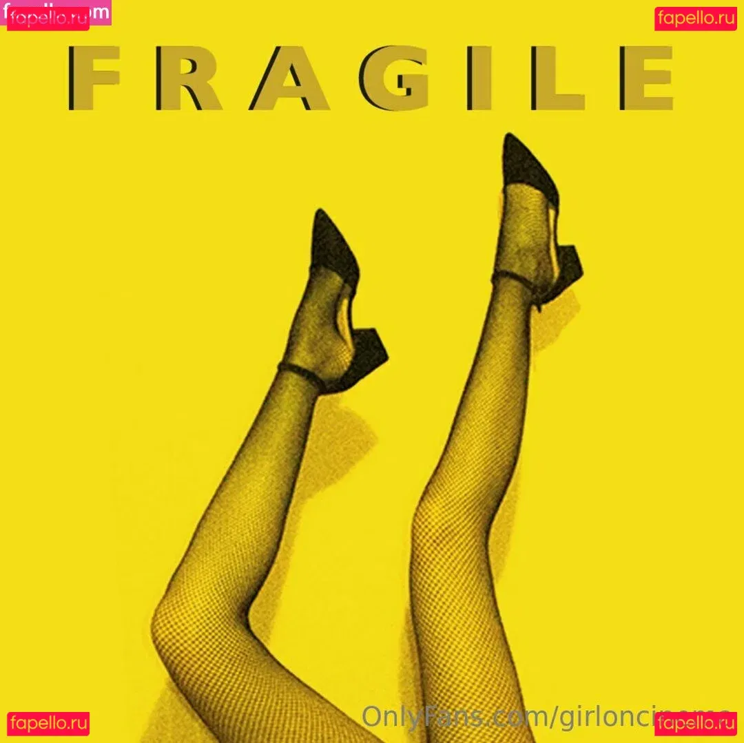 Girl On Cinema Onlyfans Photo Gallery 