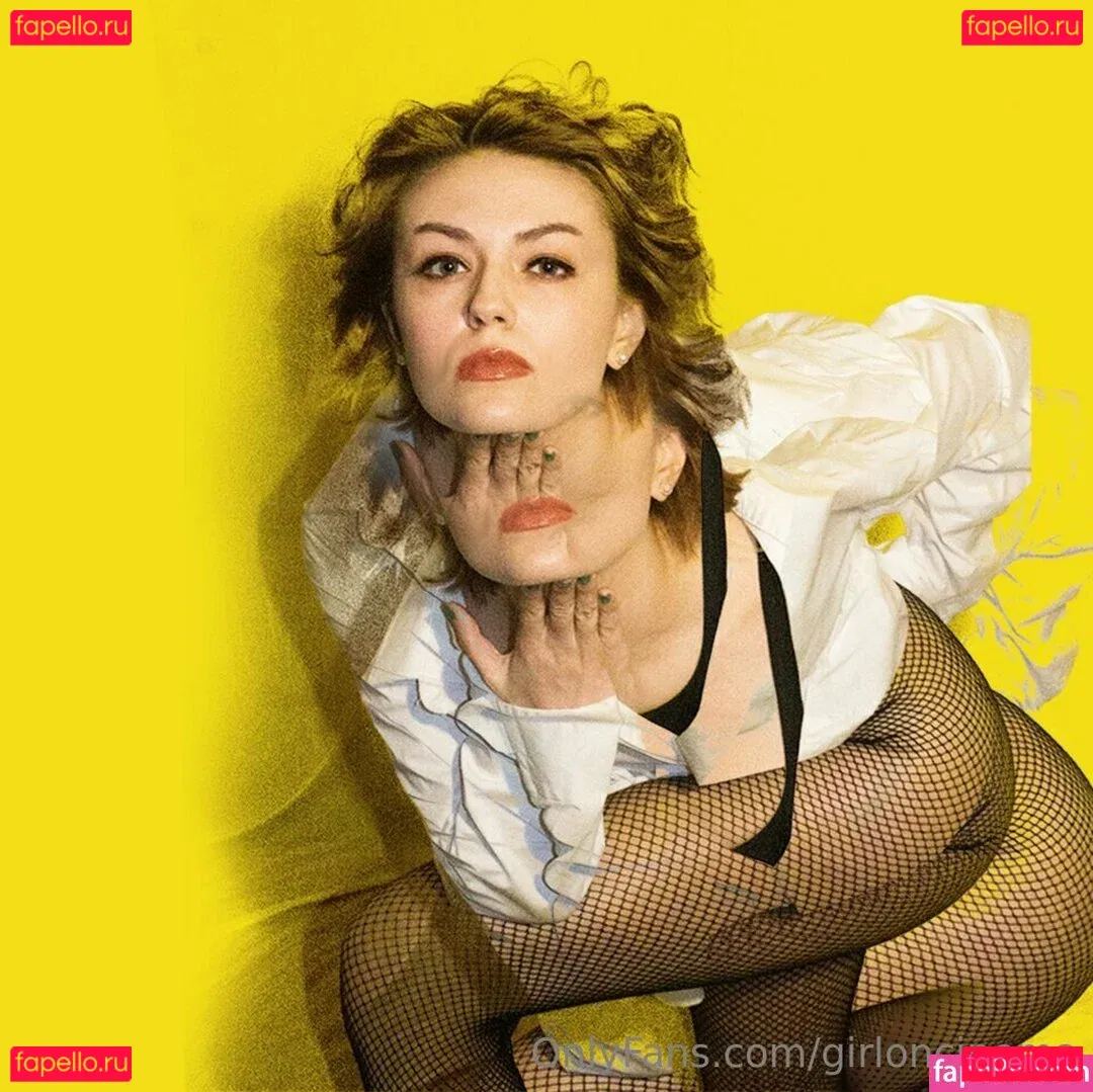 Girl On Cinema Onlyfans Photo Gallery 