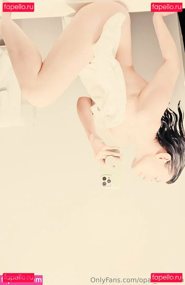 Girl On Cinema Onlyfans Photo Gallery 