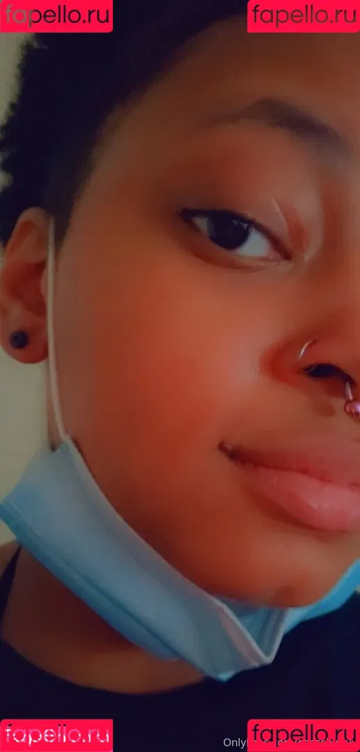 chesshy_luv Onlyfans Photo Gallery 