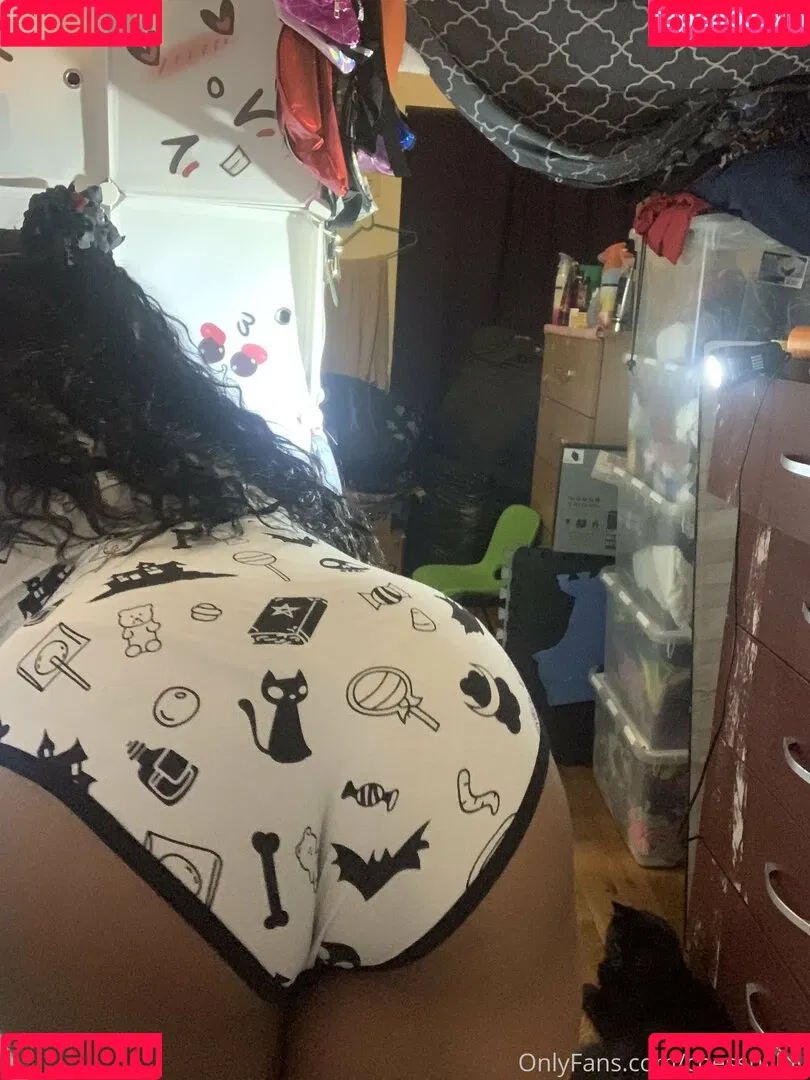 chesshy_luv Onlyfans Photo Gallery 