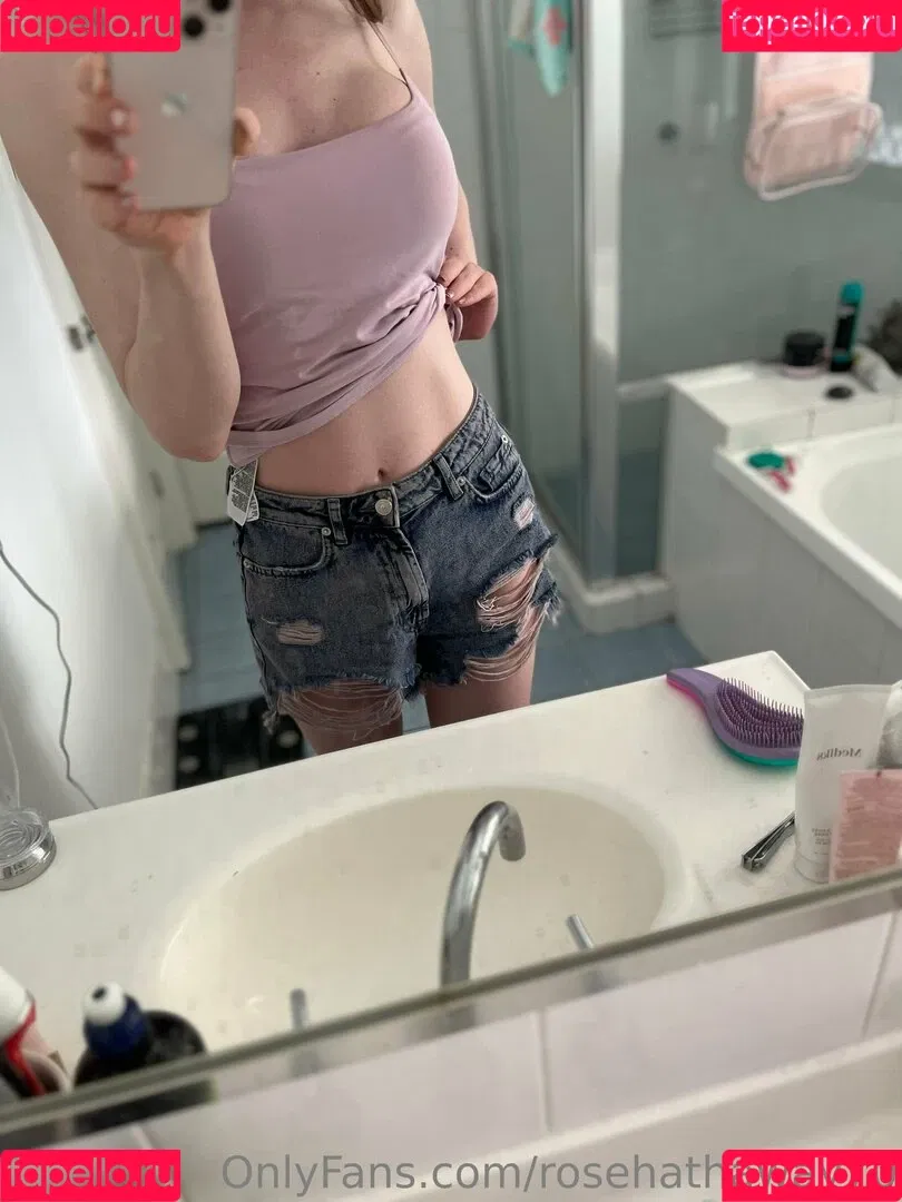rosehathaway70 Onlyfans Photo Gallery 
