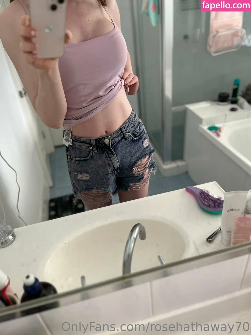 rosehathaway70 Onlyfans Photo Gallery 