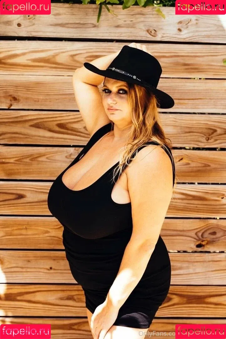 erikalovesfree Onlyfans Photo Gallery 