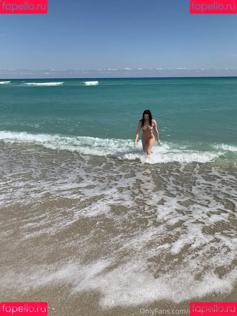 Emerson_cane Onlyfans Photo Gallery 