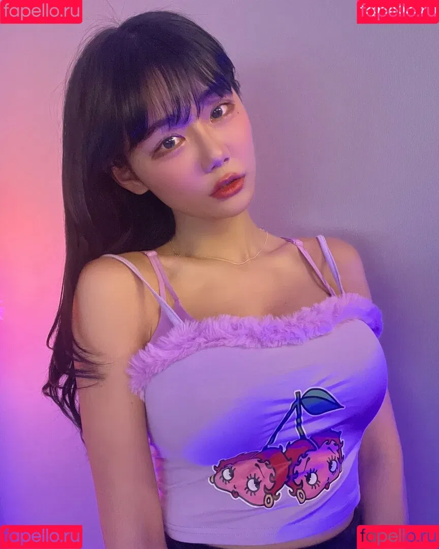 Berry Onlyfans Photo Gallery 