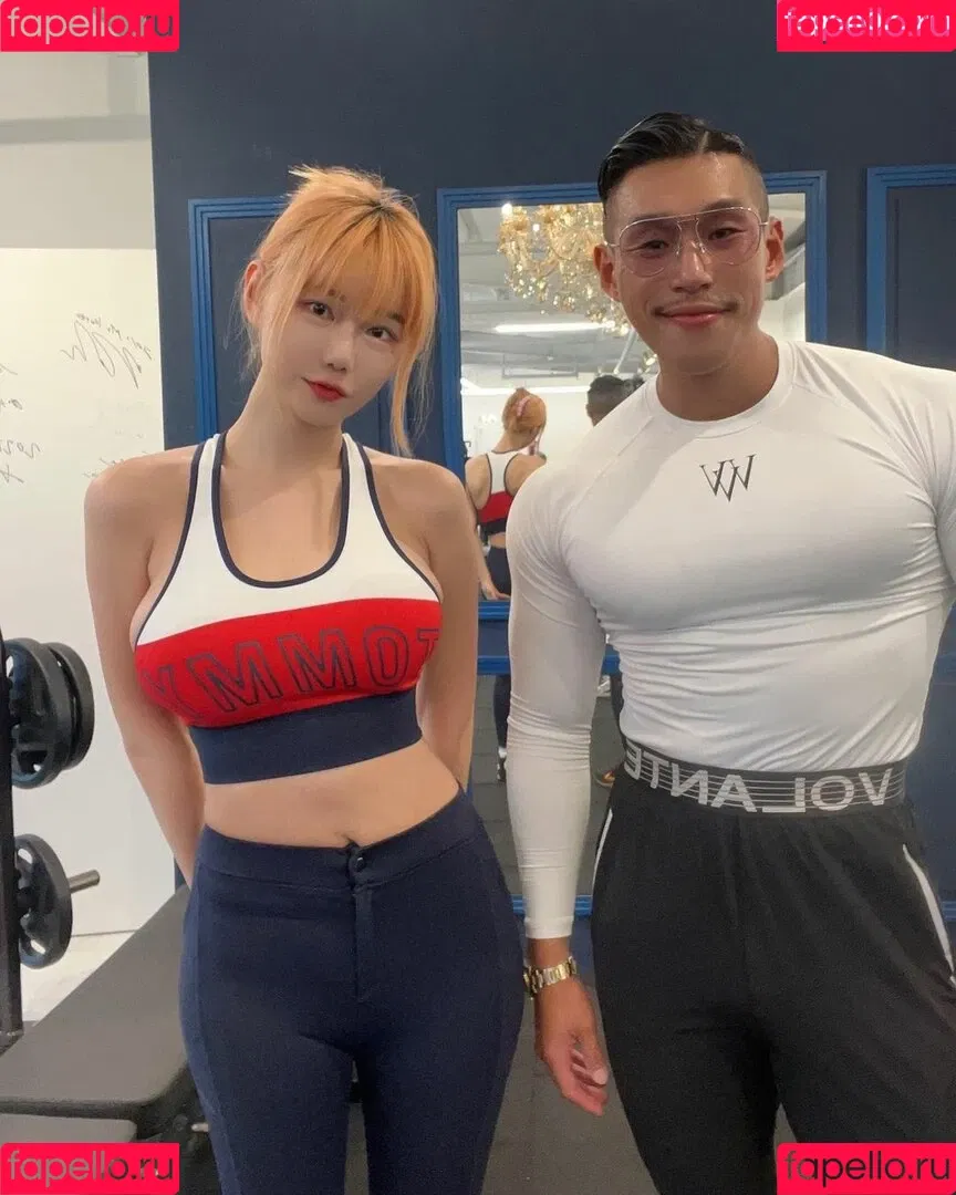 Berry Onlyfans Photo Gallery 