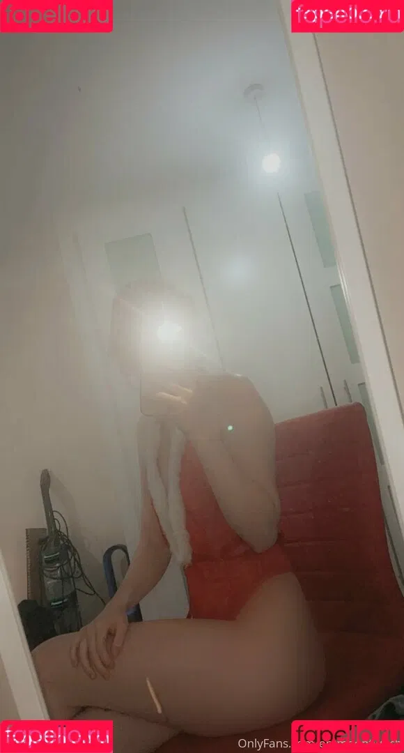 emmaontwitch Onlyfans Photo Gallery 