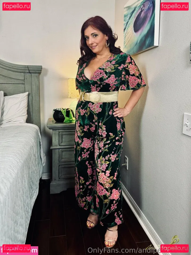 andipeacockdd Onlyfans Photo Gallery 