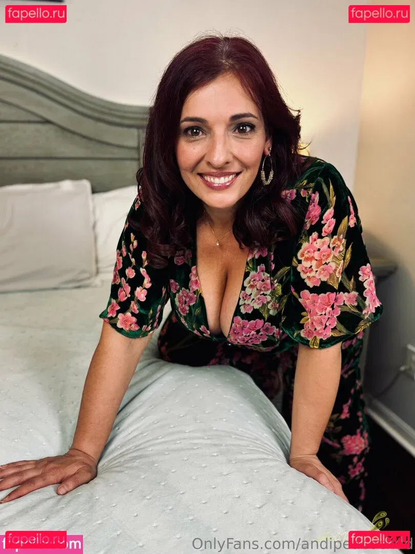 andipeacockdd Onlyfans Photo Gallery 