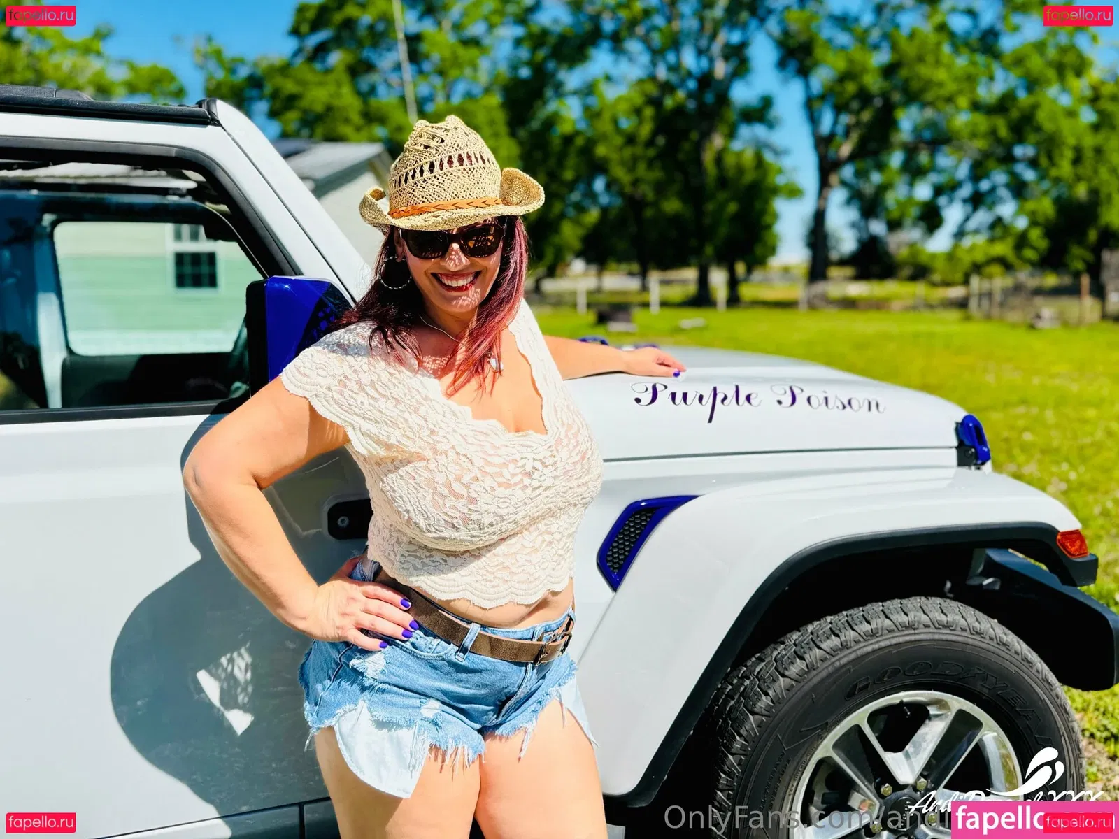 andipeacockdd Onlyfans Photo Gallery 