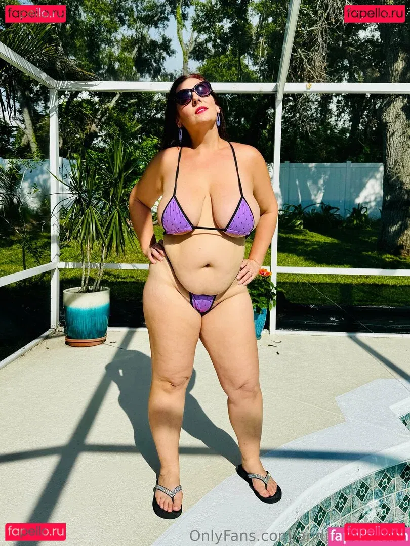 andipeacockdd Onlyfans Photo Gallery 