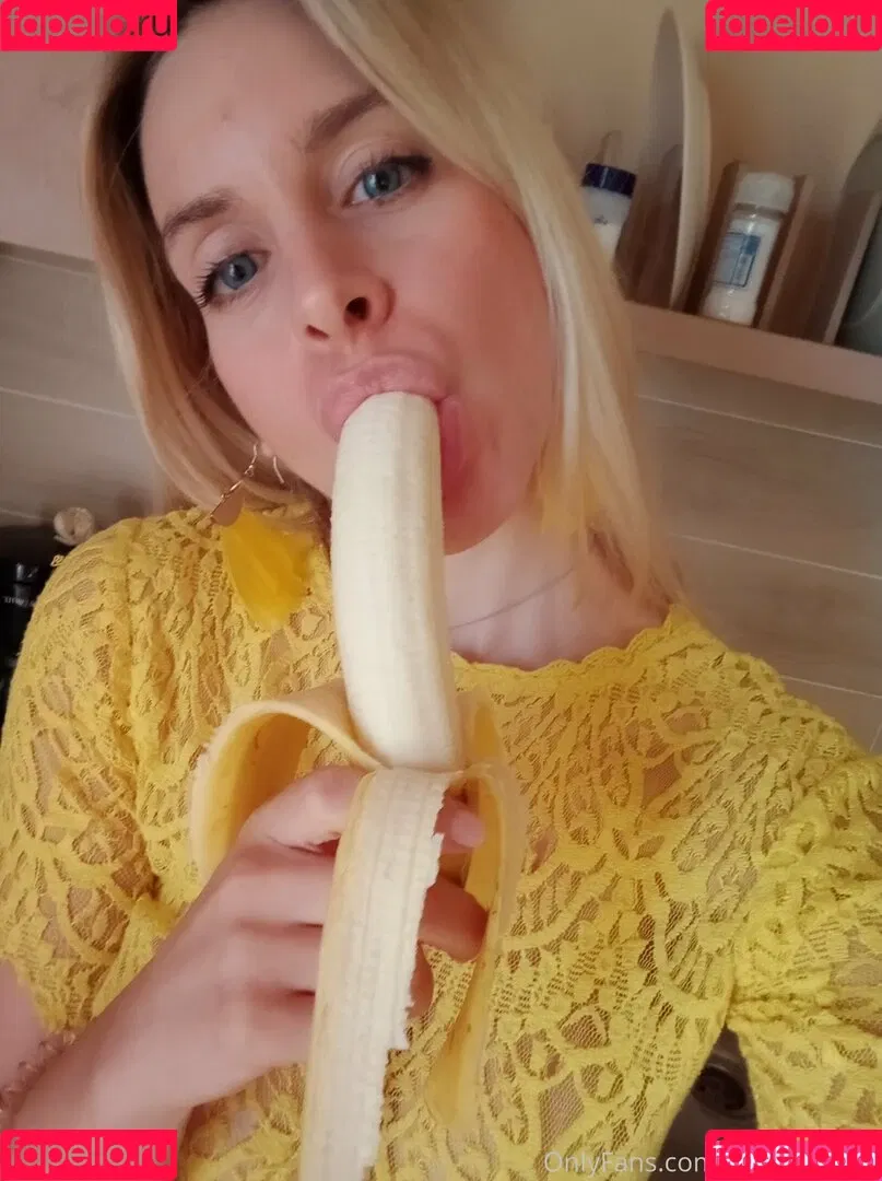 celinebbyx Onlyfans Photo Gallery 
