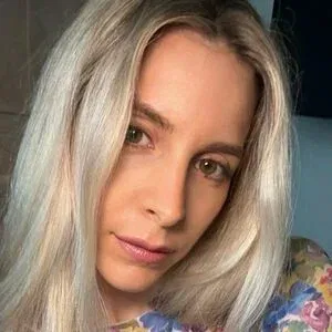 celinebbyx Onlyfans Photo Gallery 