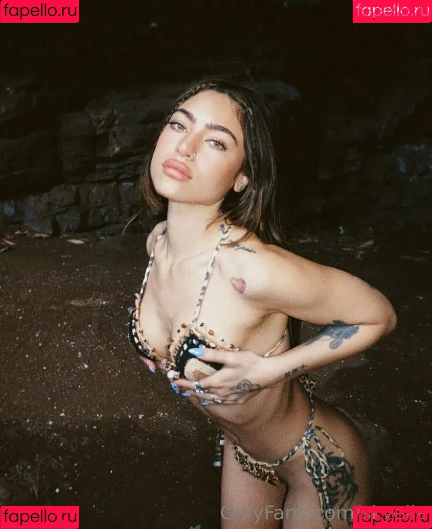skyelia Onlyfans Photo Gallery 