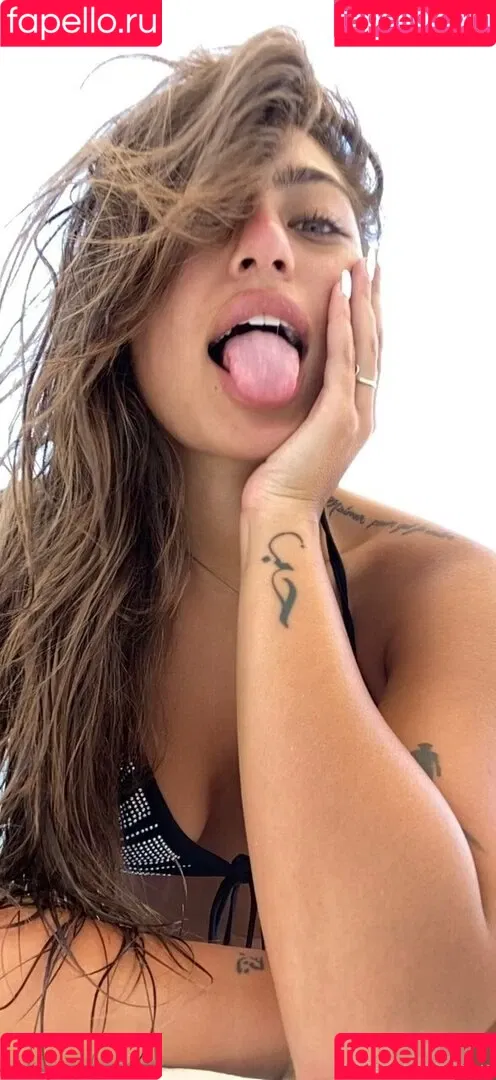skyelia Onlyfans Photo Gallery 