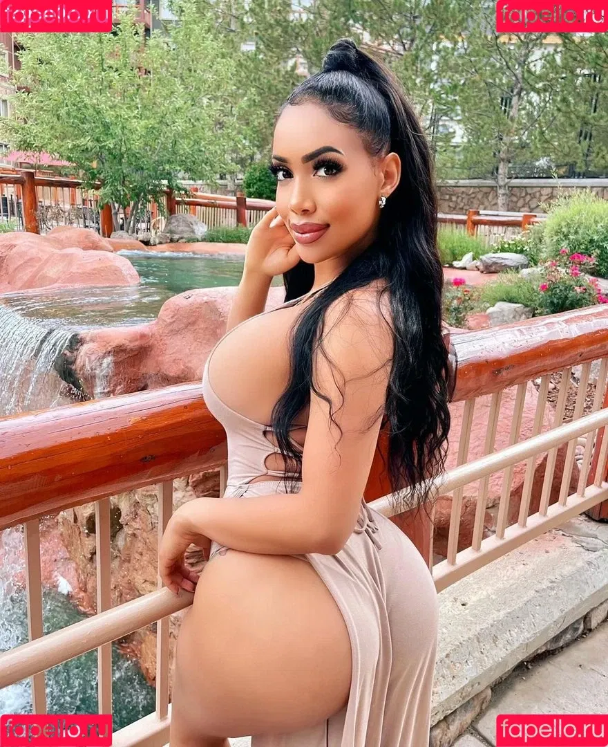 Breana Bowens Onlyfans Photo Gallery 