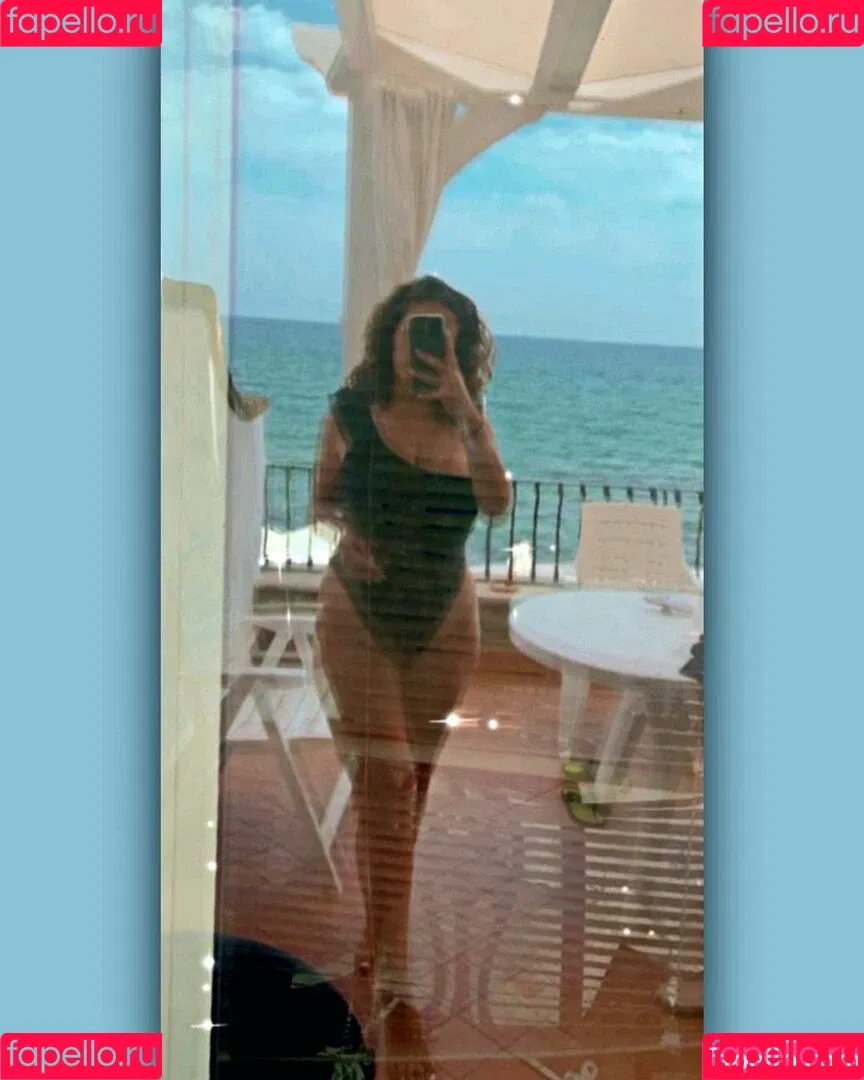 FromRomeToNaples Onlyfans Photo Gallery 