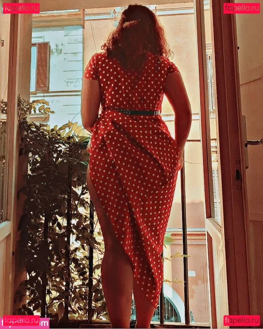 FromRomeToNaples Onlyfans Photo Gallery 