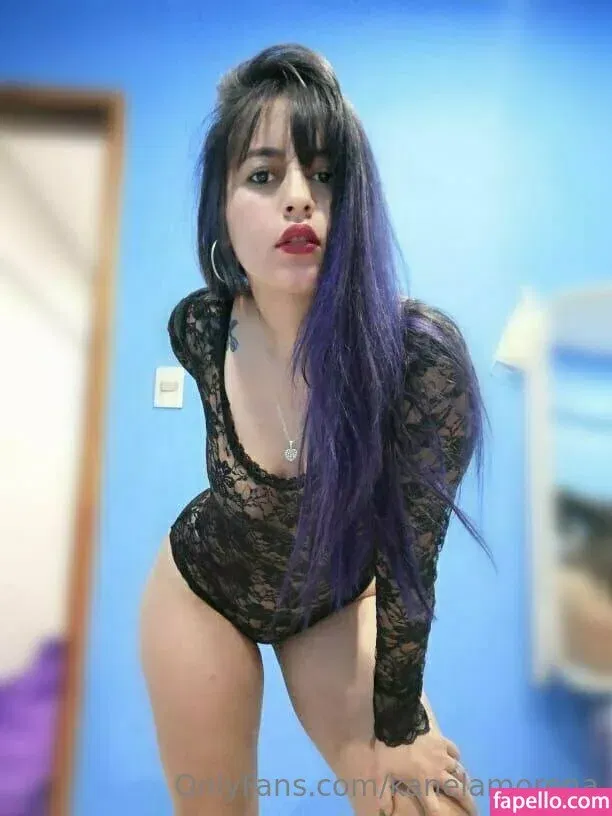 kanelamorena Onlyfans Photo Gallery 