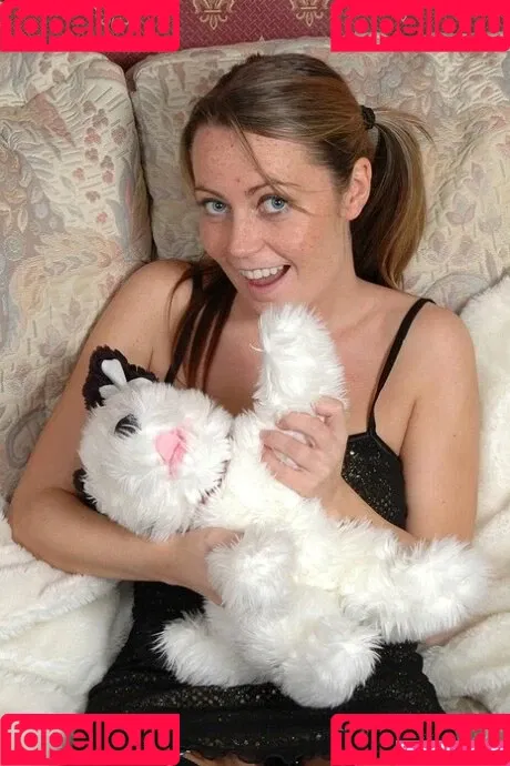 Alexis May Onlyfans Photo Gallery 