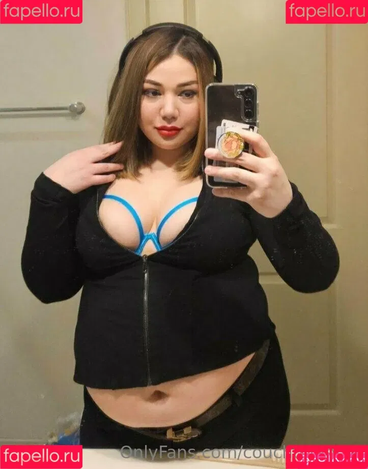 couchqueenie Onlyfans Photo Gallery 