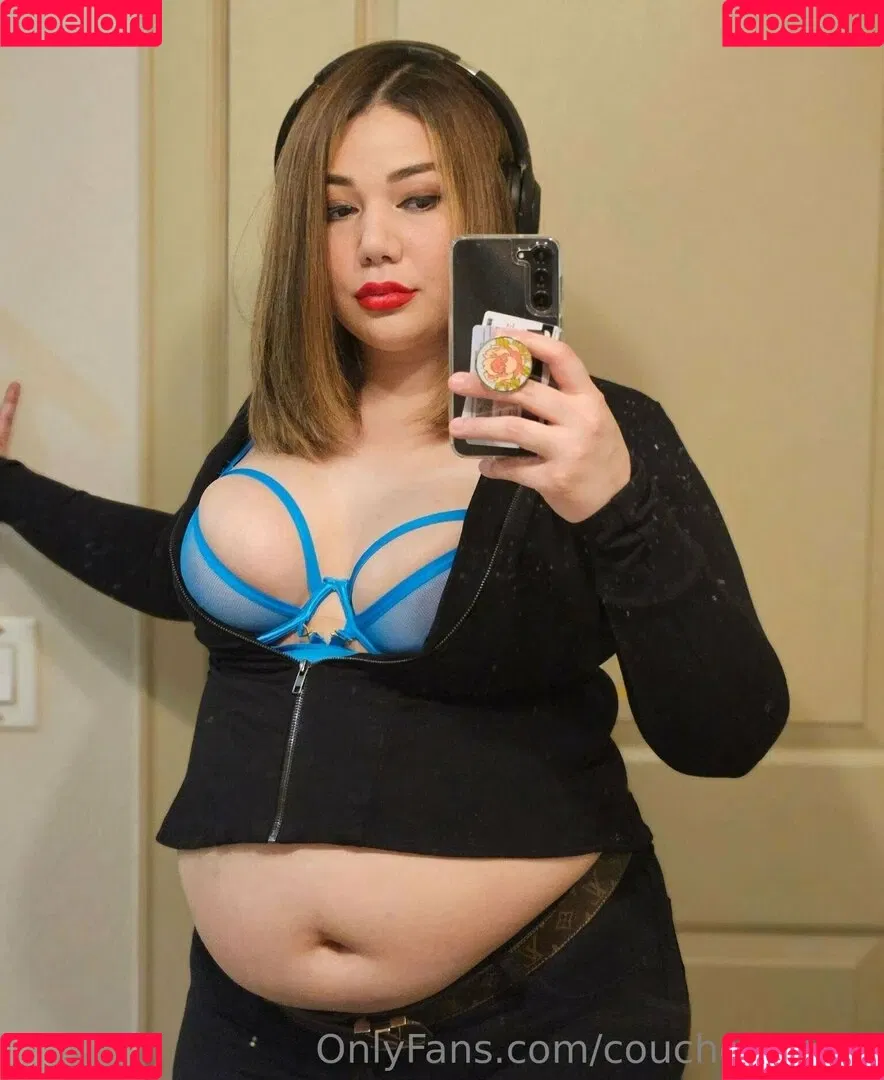 couchqueenie Onlyfans Photo Gallery 