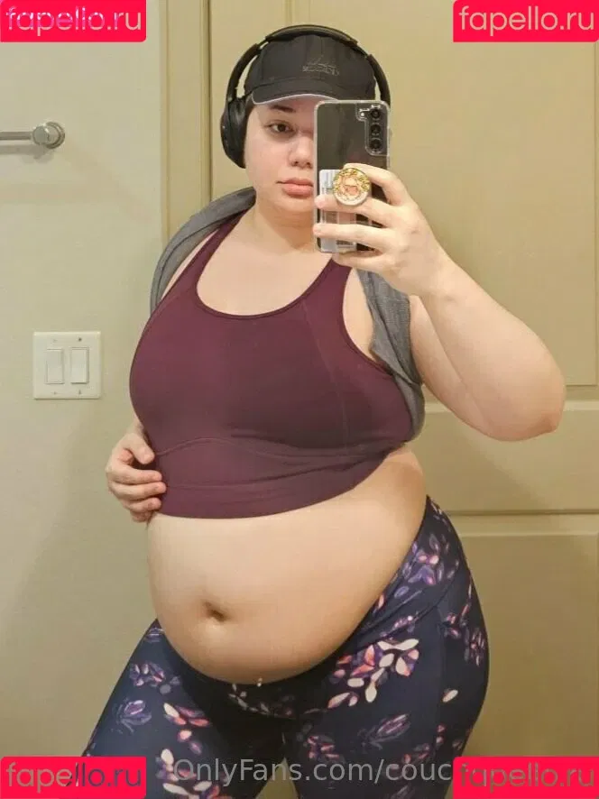 couchqueenie Onlyfans Photo Gallery 