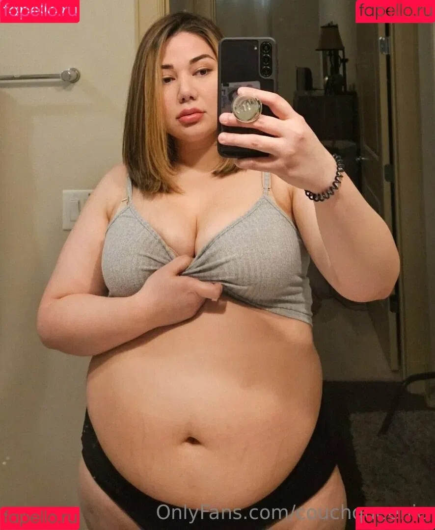 couchqueenie Onlyfans Photo Gallery 