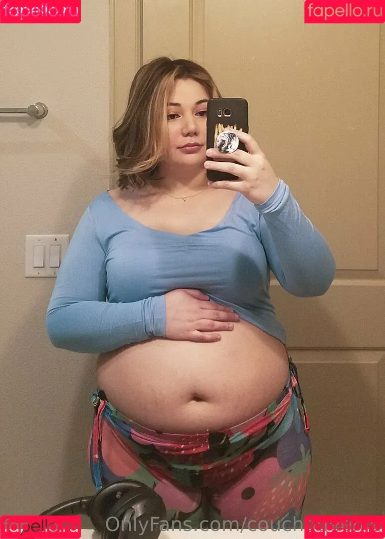 couchqueenie Onlyfans Photo Gallery 