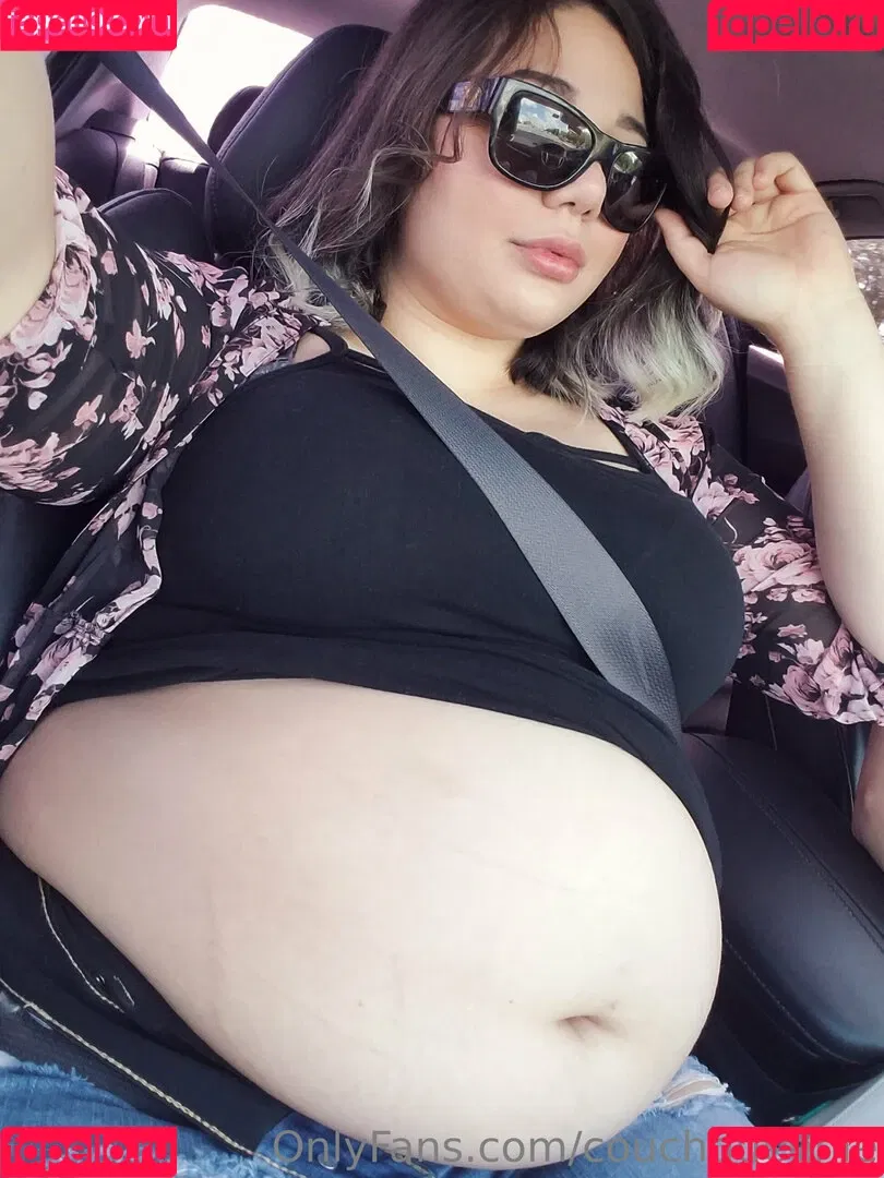 couchqueenie Onlyfans Photo Gallery 