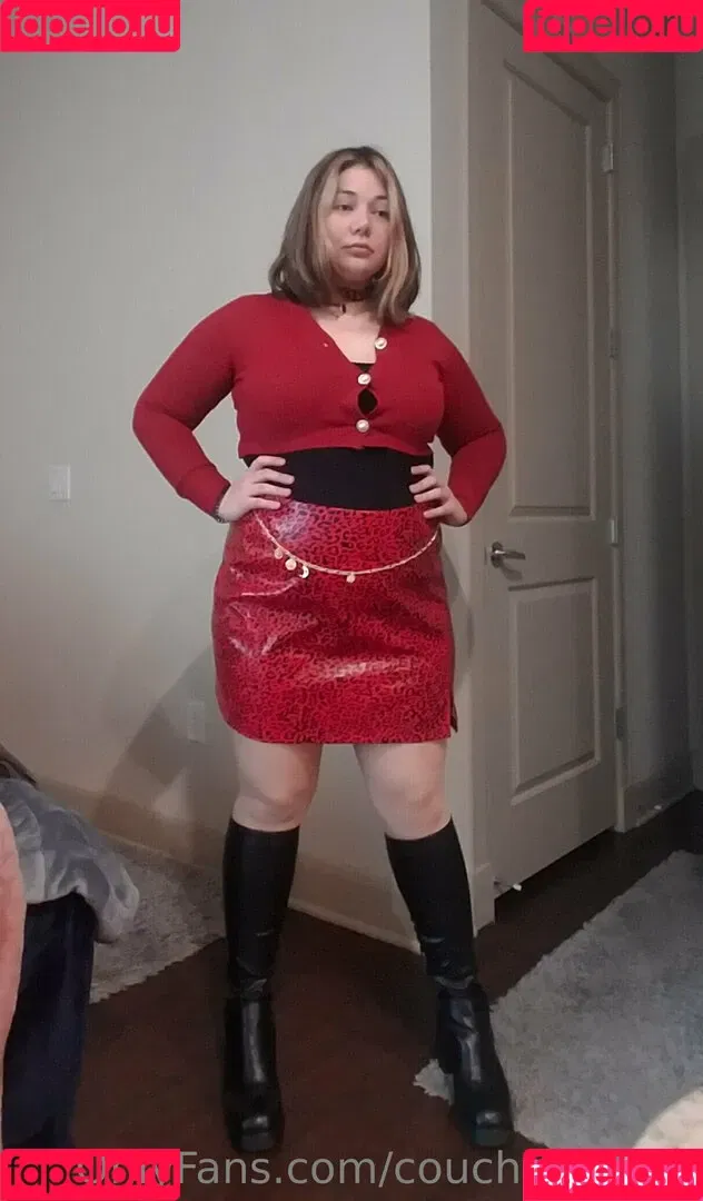 couchqueenie Onlyfans Photo Gallery 