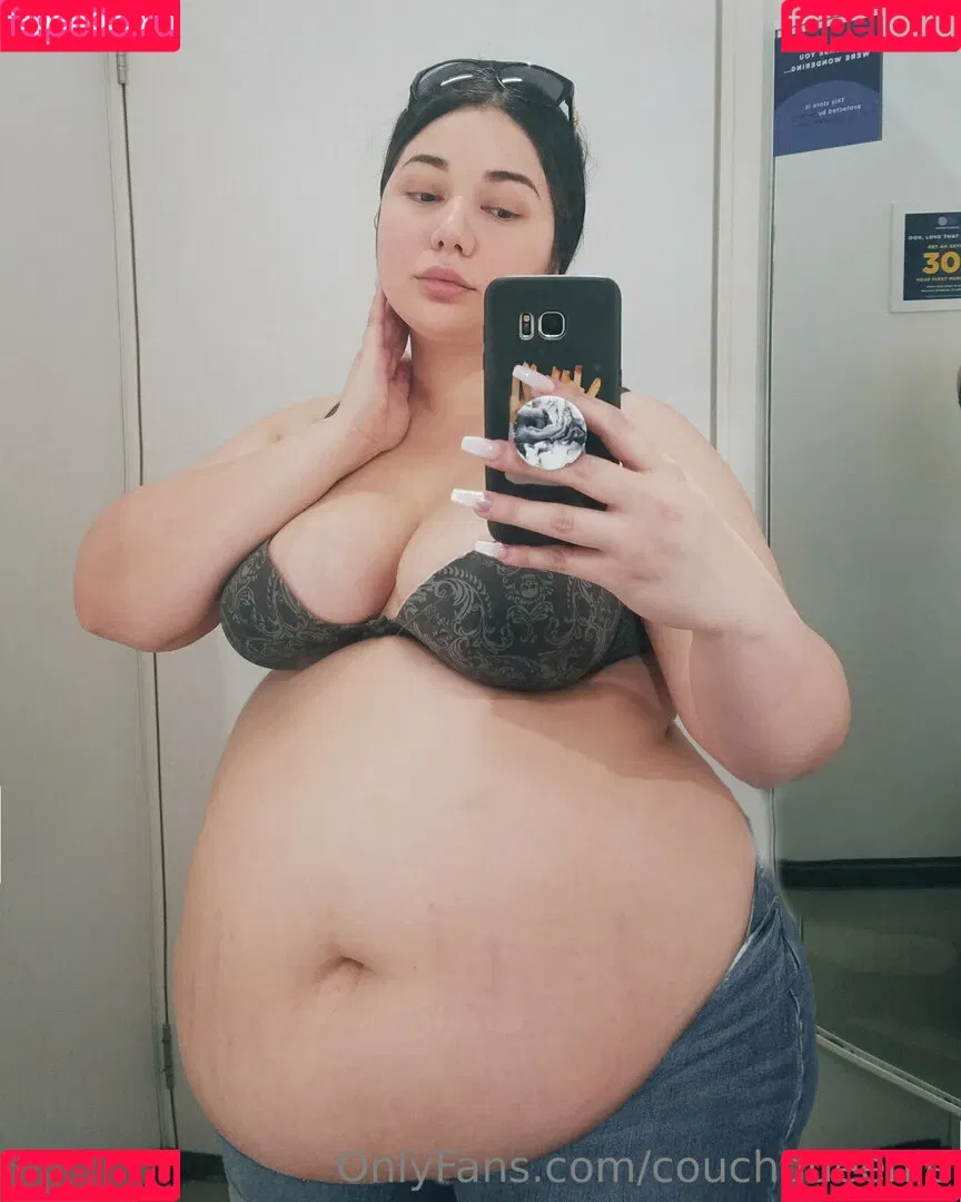 couchqueenie Onlyfans Photo Gallery 