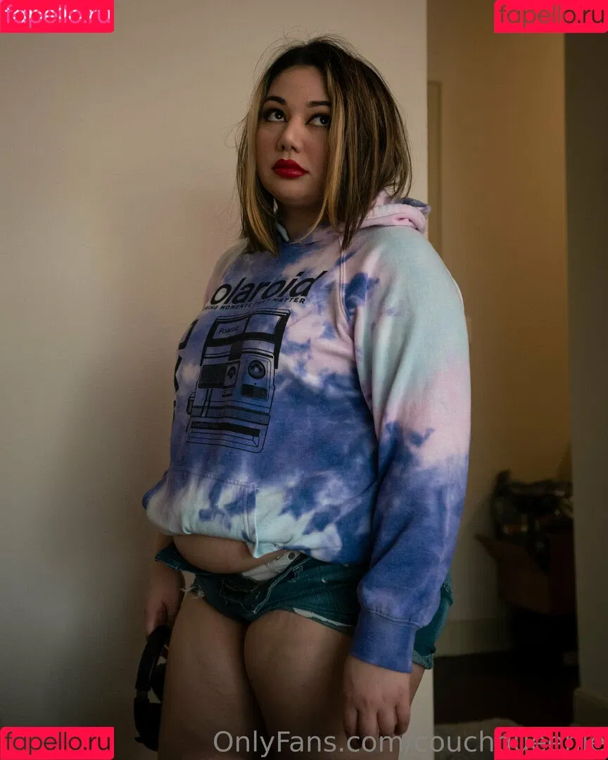 couchqueenie Onlyfans Photo Gallery 