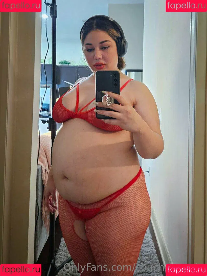 couchqueenie Onlyfans Photo Gallery 
