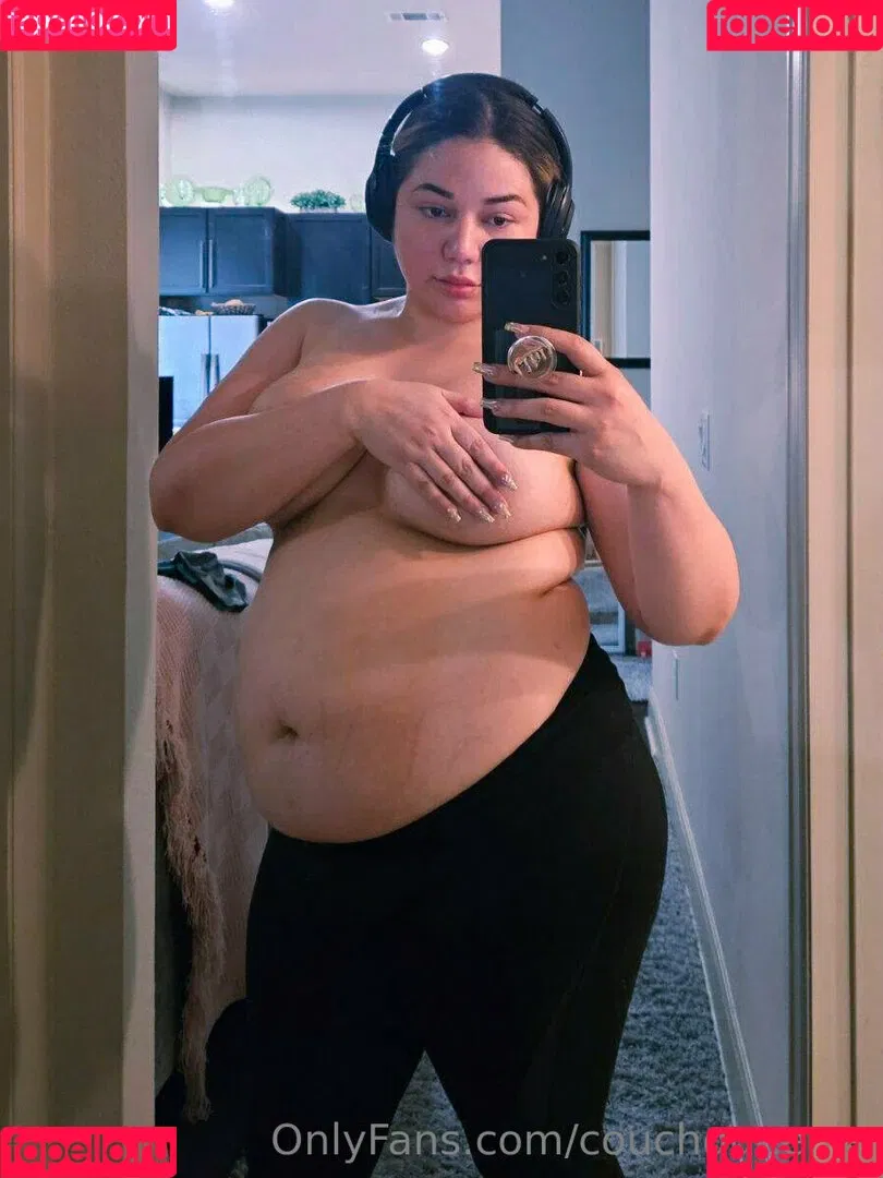 couchqueenie Onlyfans Photo Gallery 